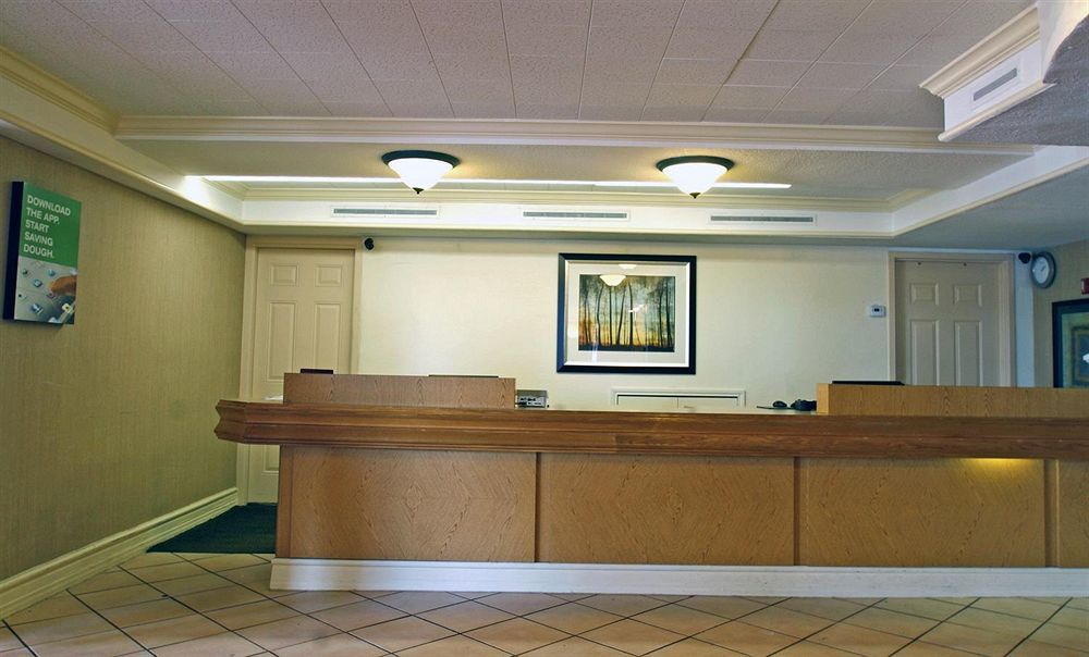 Motel 6-Dallas, Tx - Farmers Branch Eksteriør bilde