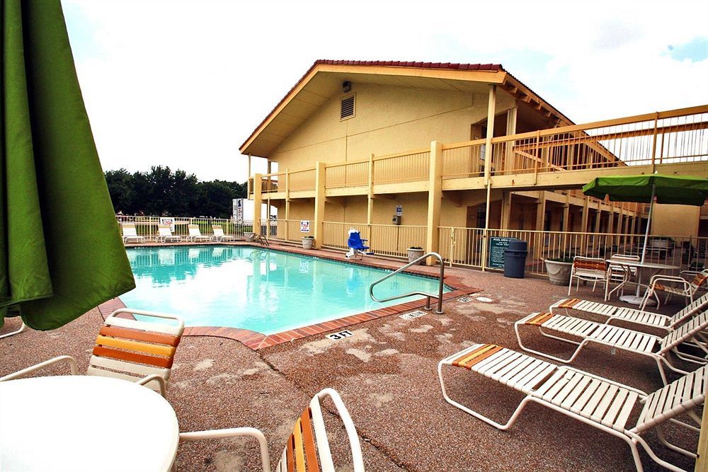 Motel 6-Dallas, Tx - Farmers Branch Eksteriør bilde