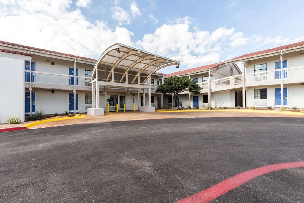 Motel 6-Dallas, Tx - Farmers Branch Eksteriør bilde