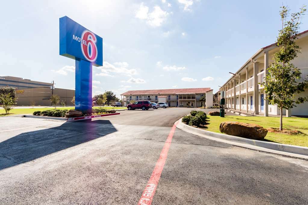 Motel 6-Dallas, Tx - Farmers Branch Eksteriør bilde