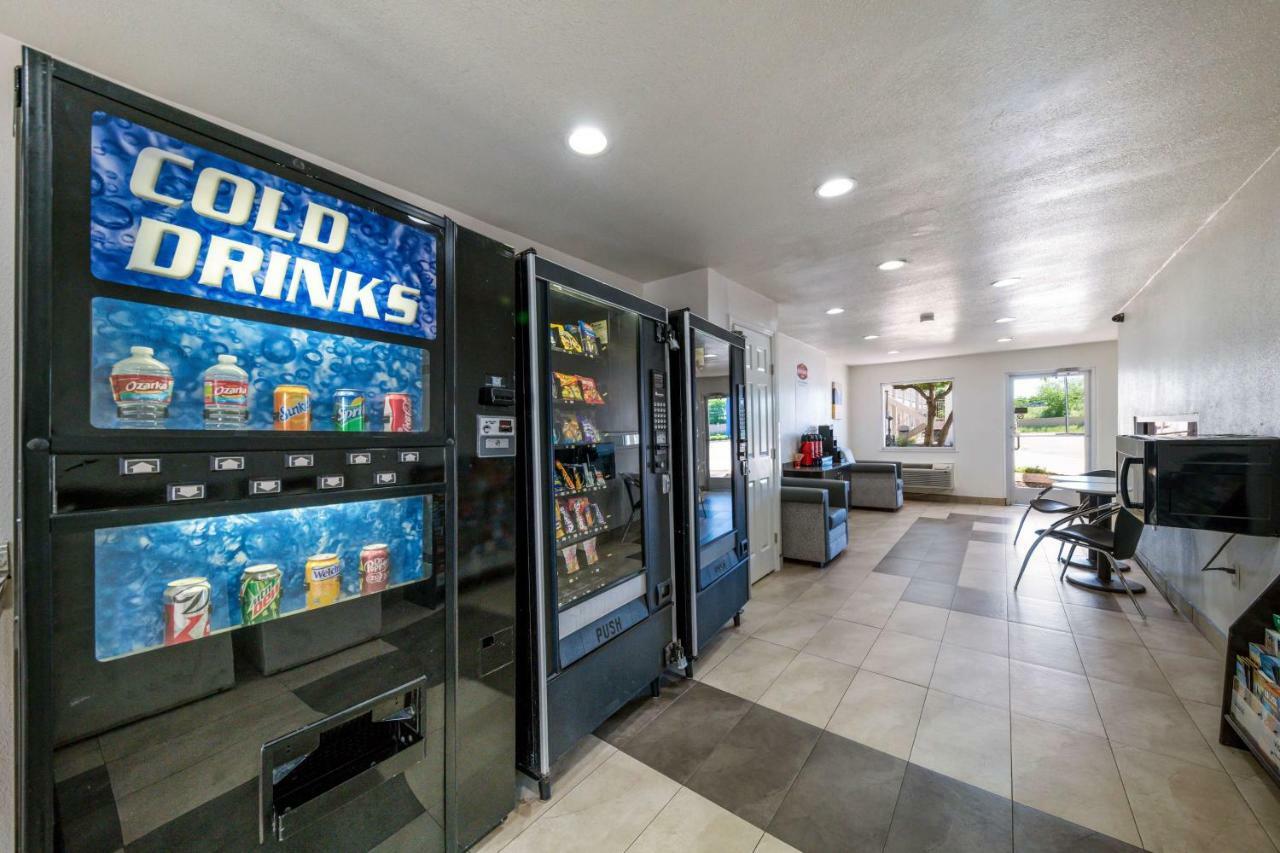 Motel 6-Dallas, Tx - Farmers Branch Eksteriør bilde